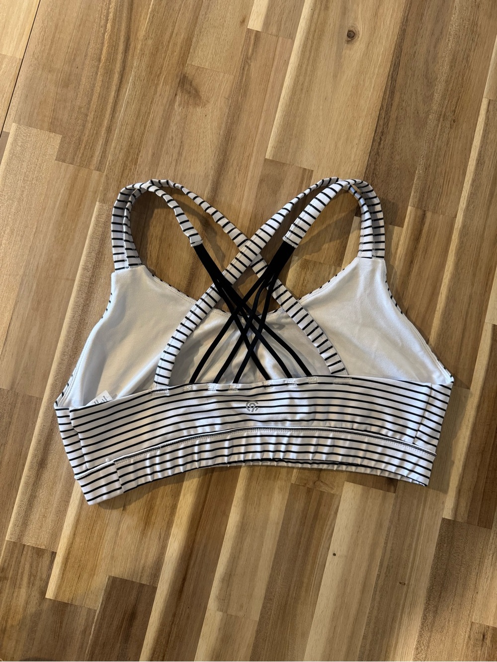 Striped White & Black Crisscross Back Women's Swim Top/ Sports Bra- size XL - Picture 2 of 3